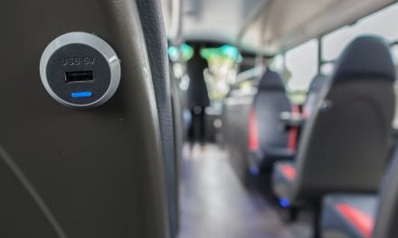 Cara Kerja Mengisi Daya Powerbank Berisiko Kebakaran Di Bus