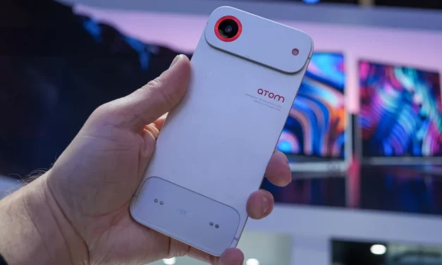 Tecno Resmi Memperkenalkan Smartphone Modular Di MWC 2026