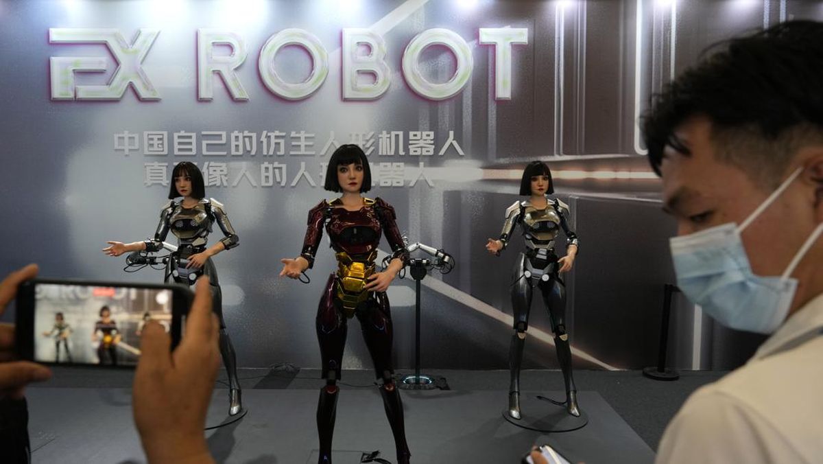 Robot Pintar China