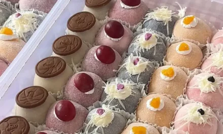 Giant Mochi: Inovasi Camilan Tradisional Yang Kini Sangat Disukai