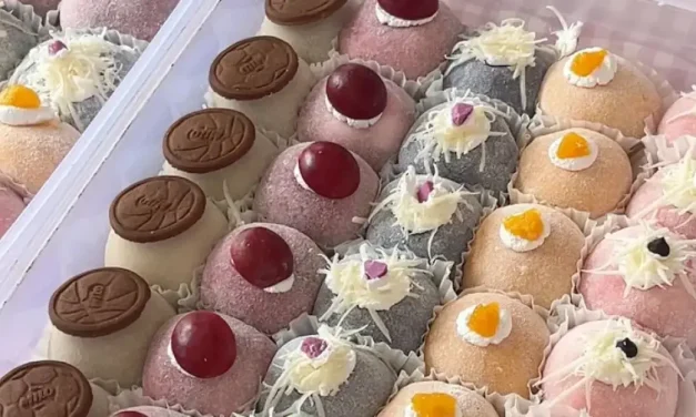 Giant Mochi: Inovasi Camilan Tradisional Yang Kini Sangat Disukai
