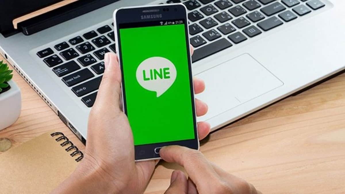 Aplikasi LINE