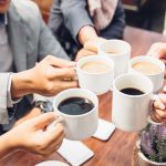 Minum Kopi Jadi Gaya Hidup Karyawan Kantoran, Ini Mengapa!